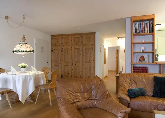 Chesa Ginellas By Interhome Appartement