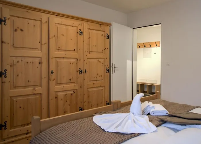 Appartement Chesa Ginellas By Interhome *