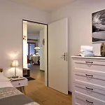 Chesa Ginellas By Interhome Daire *